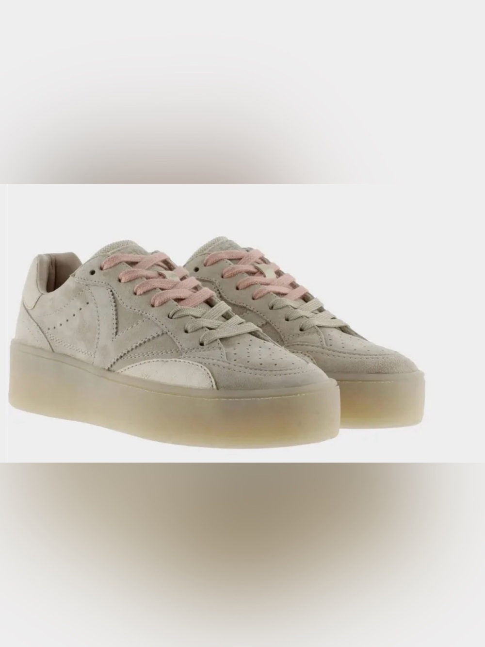 NWT Victoria Turin Serraje Sneakers